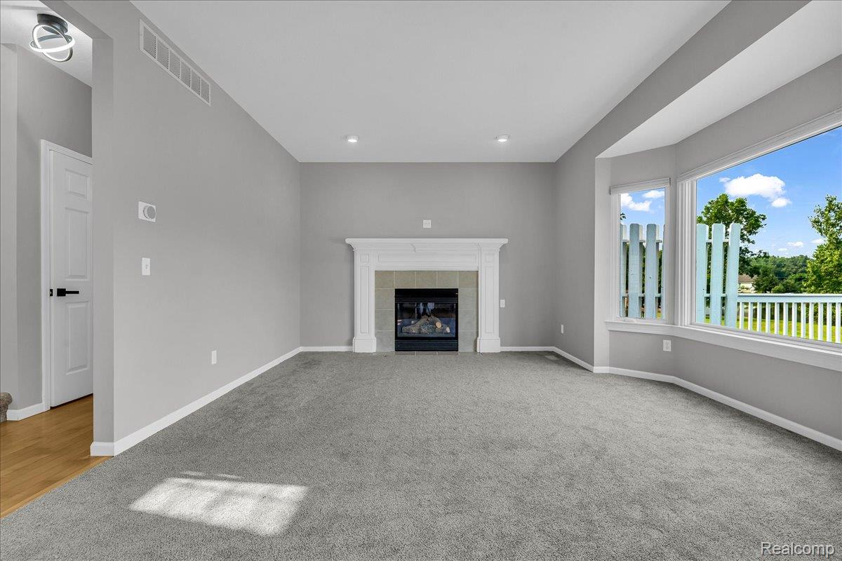 8327 Parkside Drive