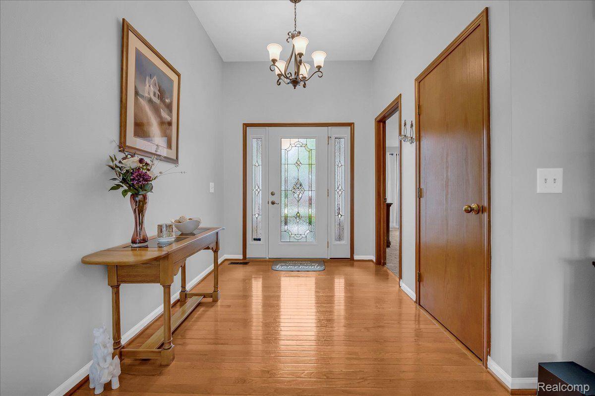 706 DONNALEE Drive