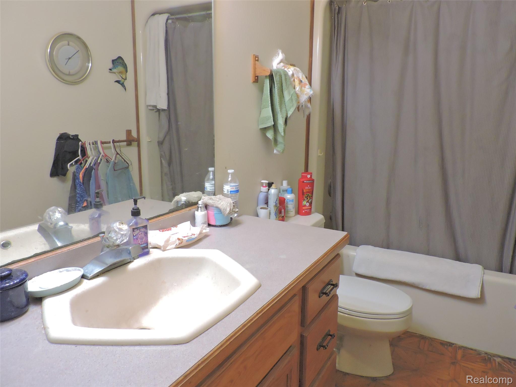 7407 Beecher Road