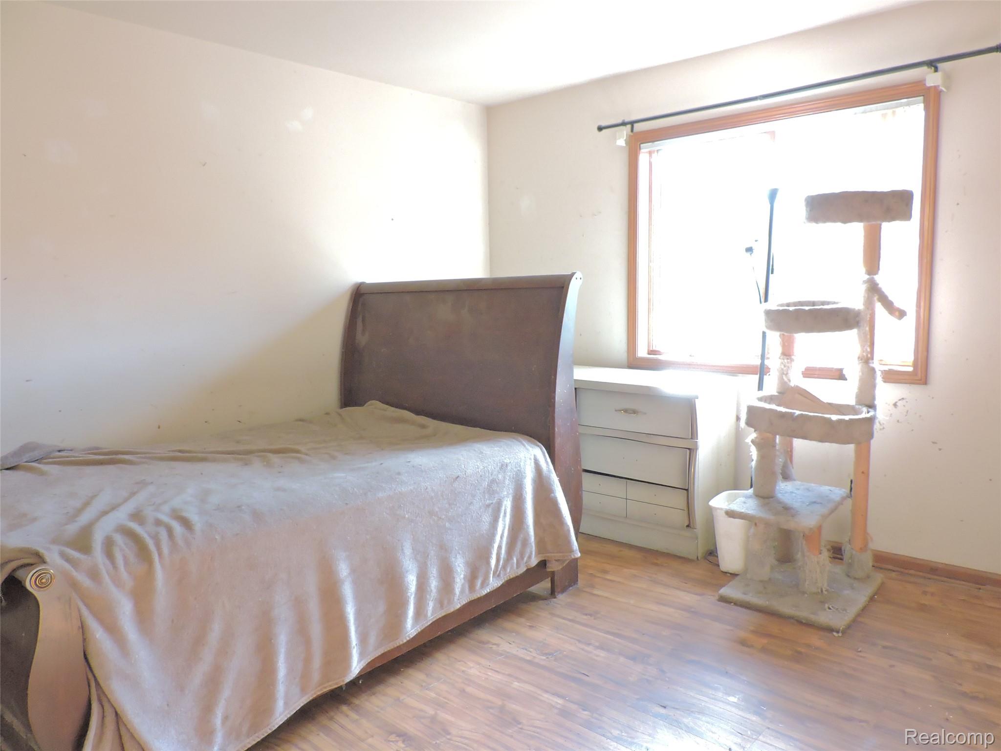 7407 Beecher Road