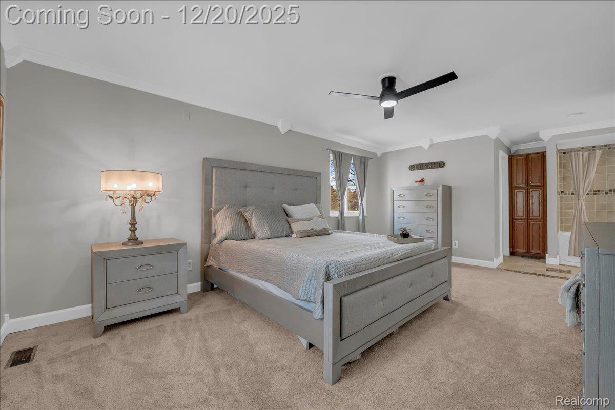 518 Charing Cross Drive