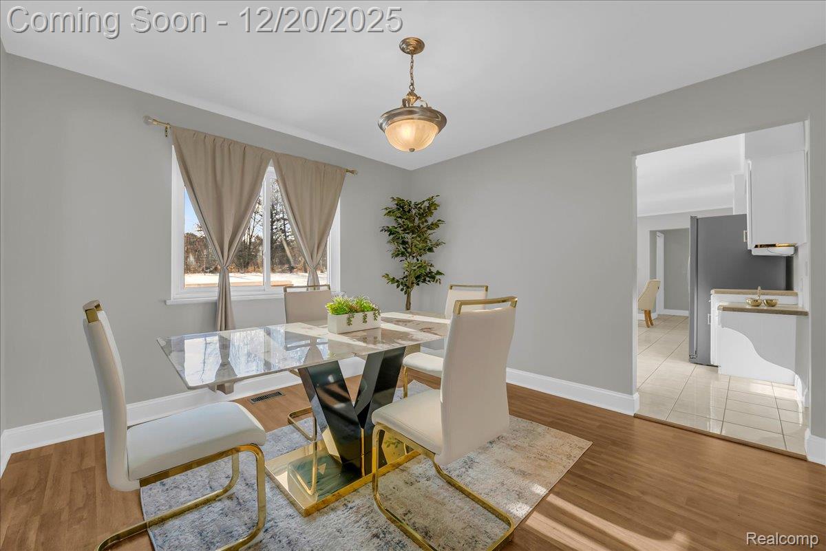 518 Charing Cross Drive