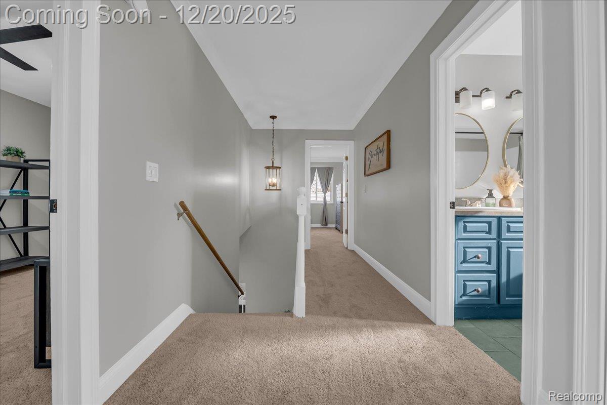 518 Charing Cross Drive