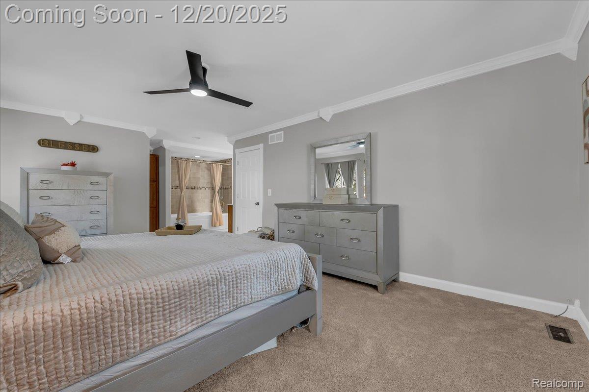 518 Charing Cross Drive