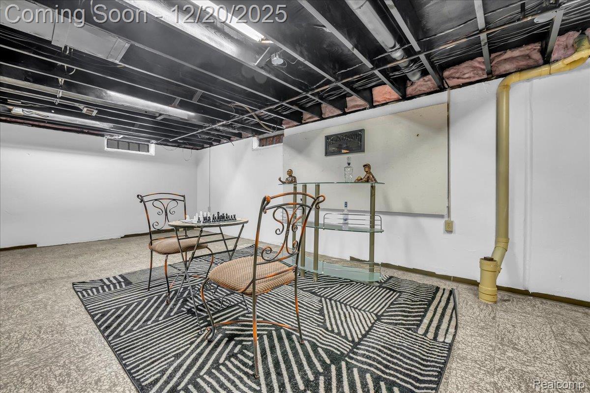 518 Charing Cross Drive