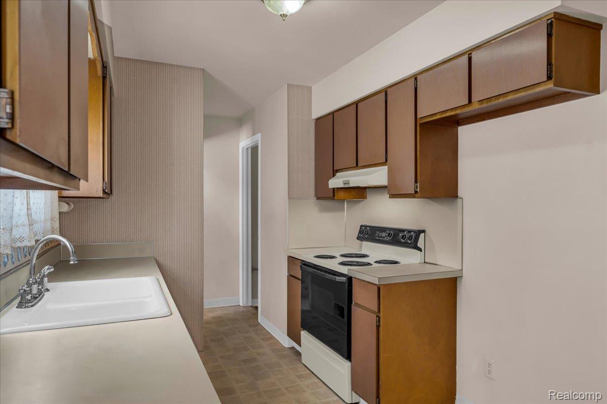 3122 Eastgate Street