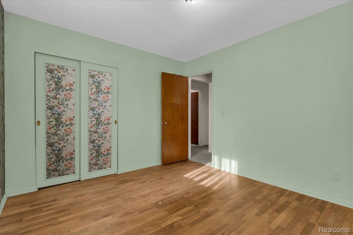 3122 Eastgate Street