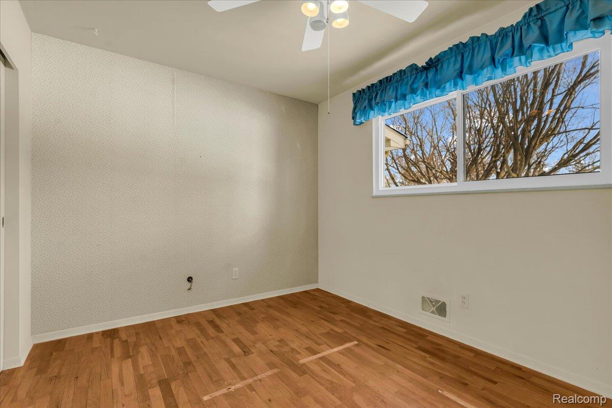 3122 Eastgate Street