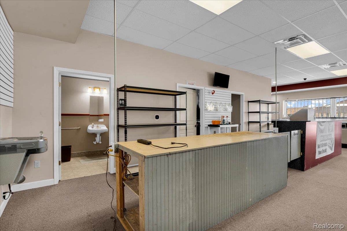 4277 S Saginaw Street