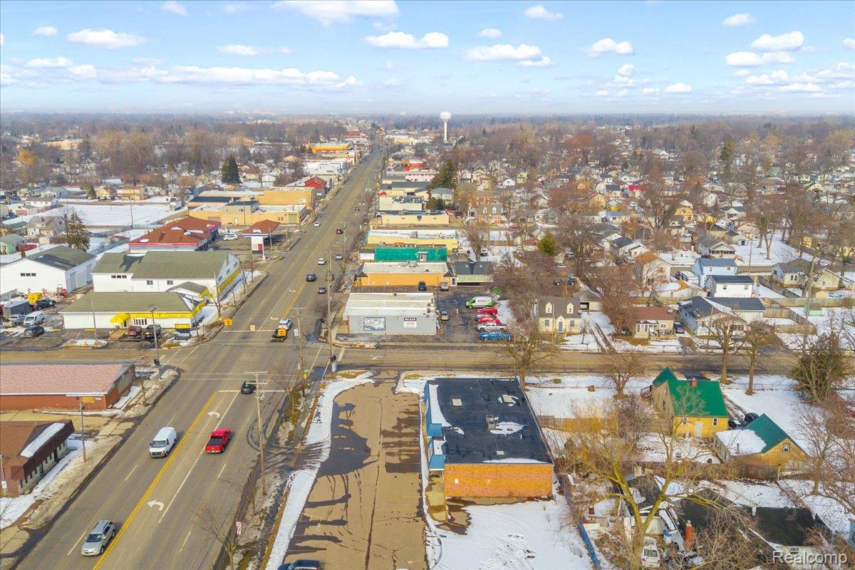 4277 S Saginaw Street