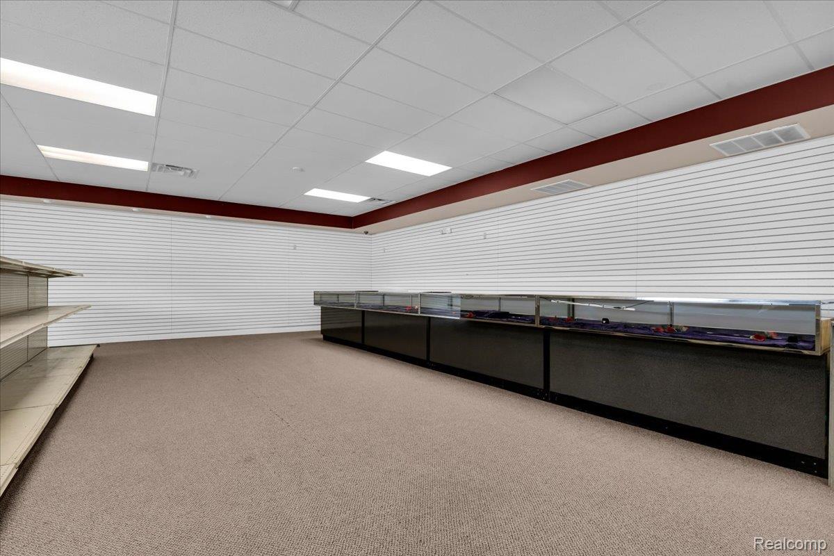 4277 S Saginaw Street