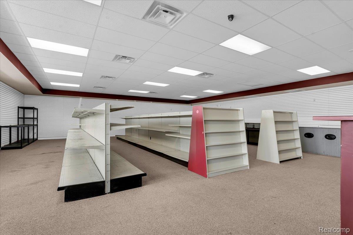 4277 S Saginaw Street