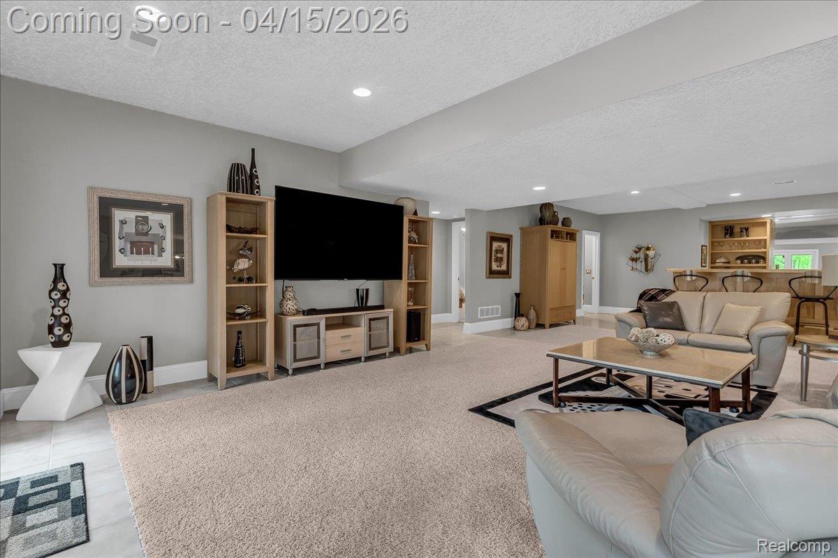 550 Kings Fairway Court