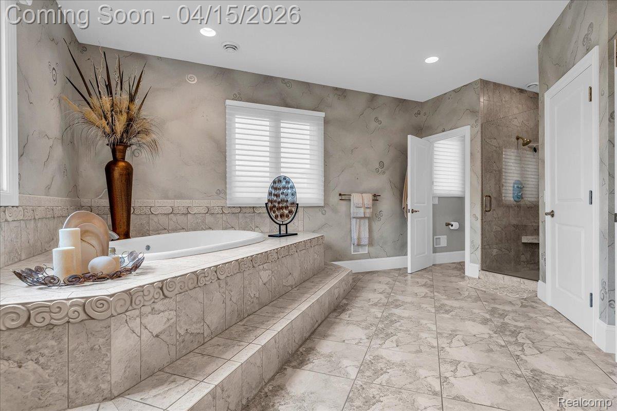 550 Kings Fairway Court