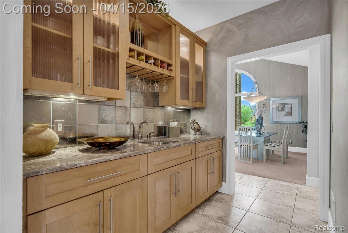 550 Kings Fairway Court