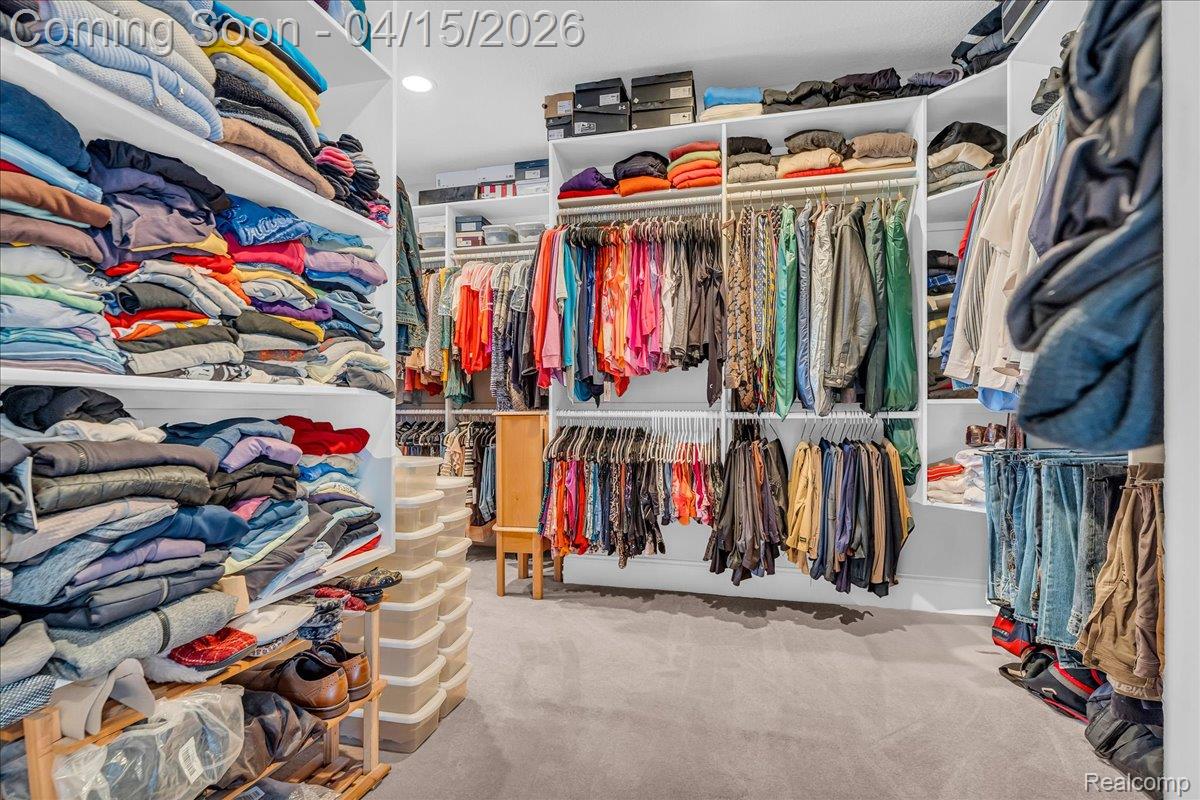 550 Kings Fairway Court