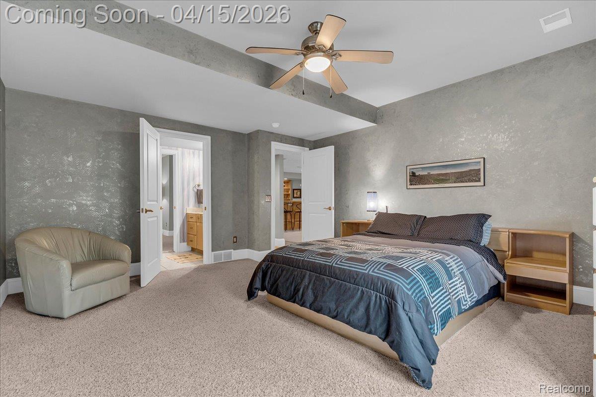 550 Kings Fairway Court