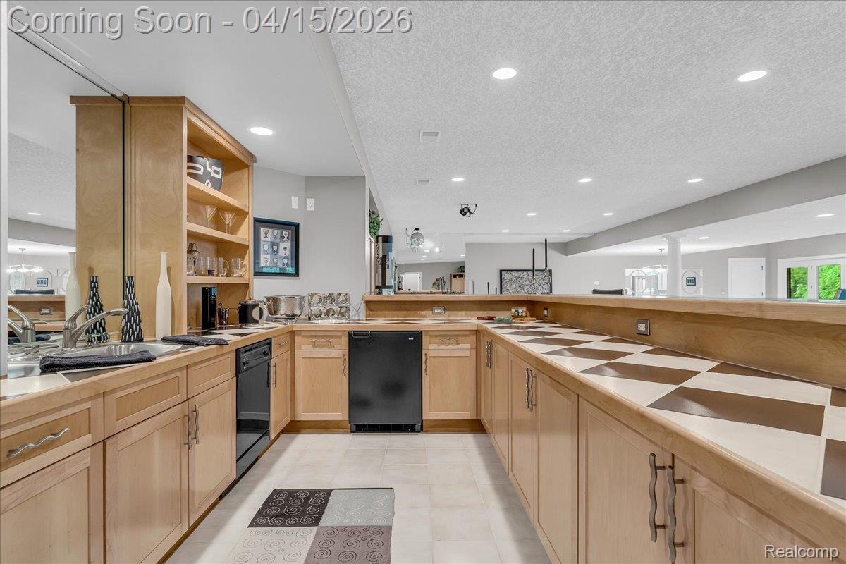 550 Kings Fairway Court