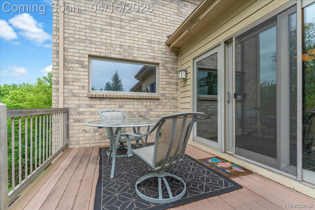 550 Kings Fairway Court