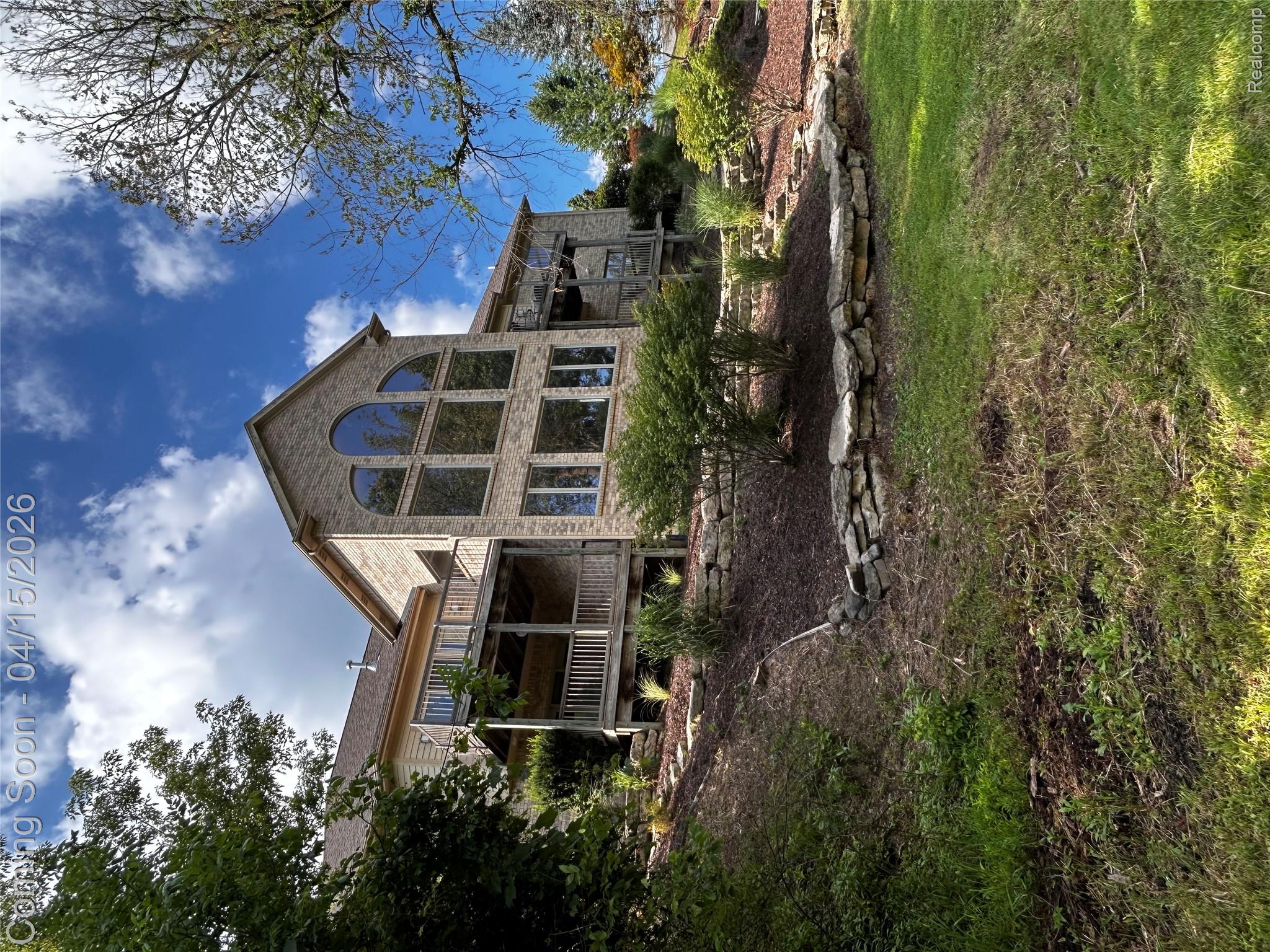 550 Kings Fairway Court