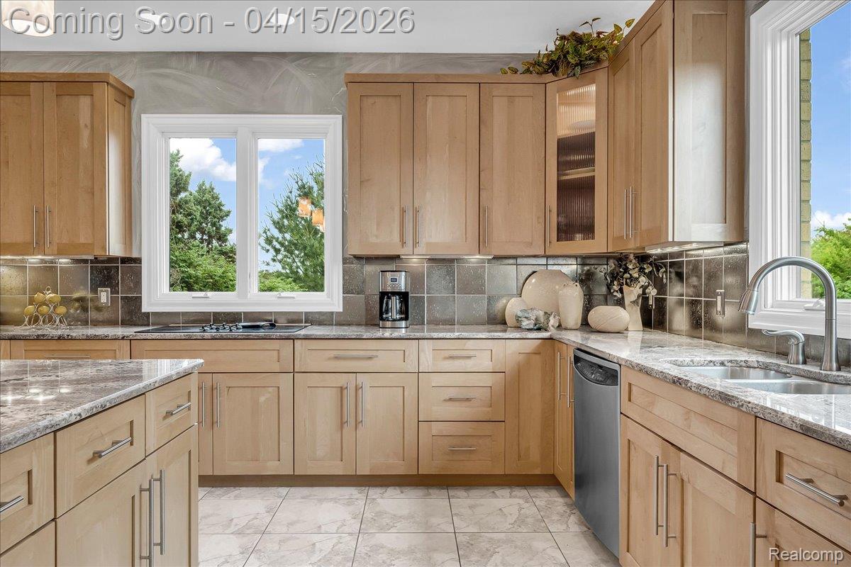 550 Kings Fairway Court