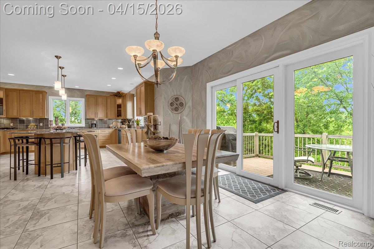 550 Kings Fairway Court