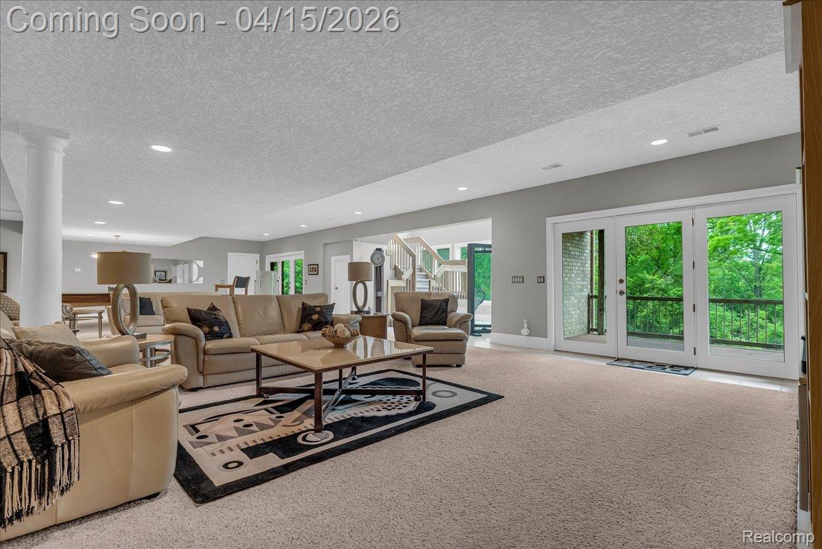 550 Kings Fairway Court