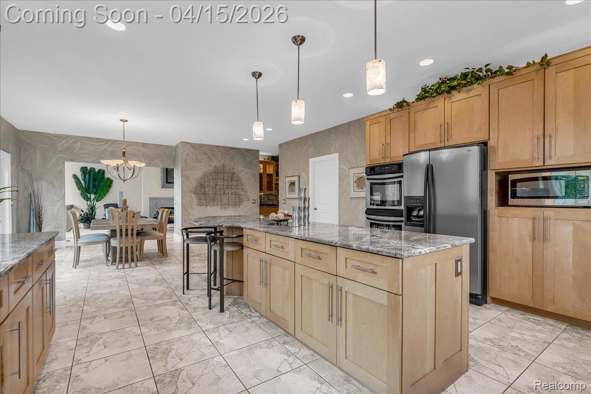 550 Kings Fairway Court