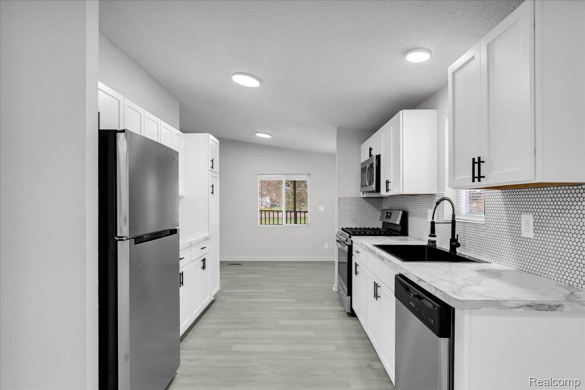 1160 S Van Vleet Road