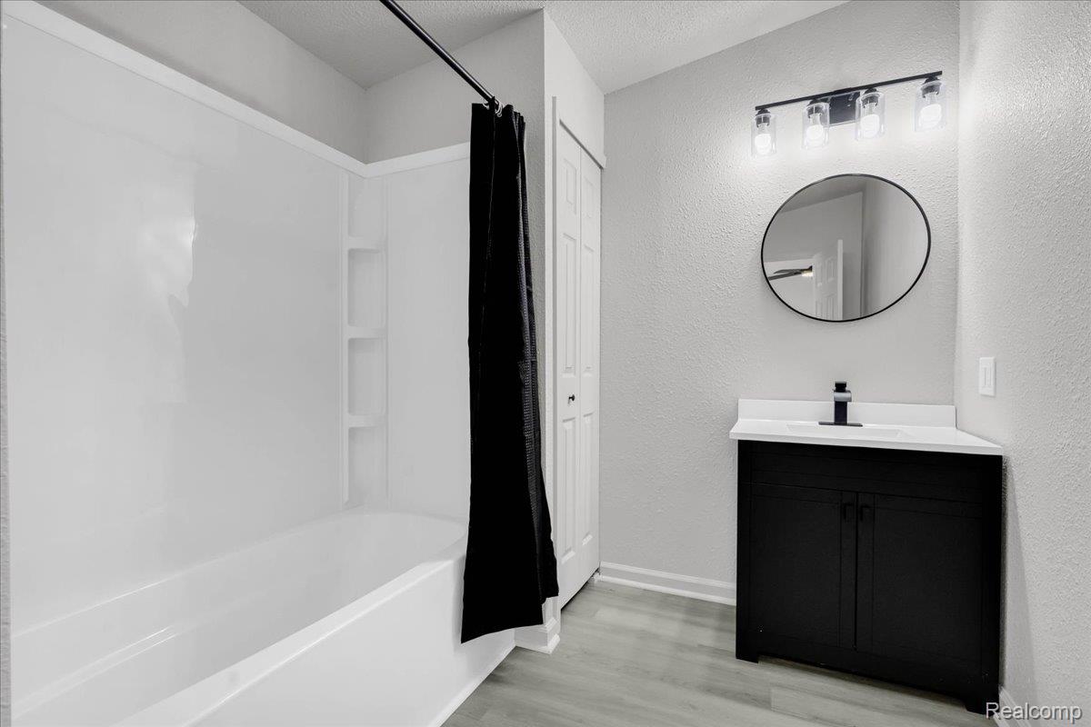 1160 S Van Vleet Road