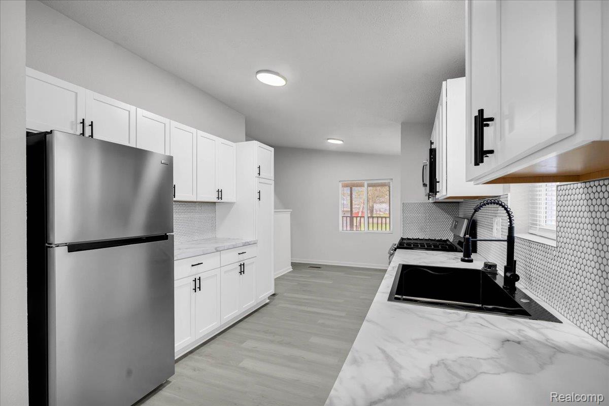 1160 S Van Vleet Road