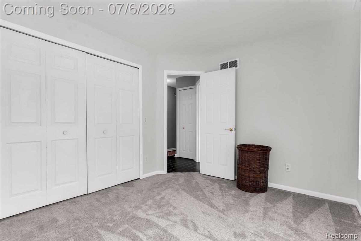 4436 Maplewood Meadows Avenue