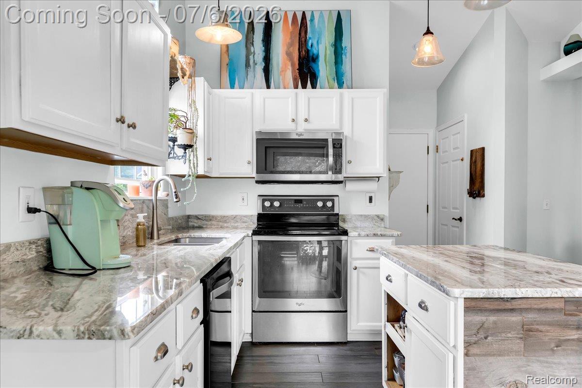 4436 Maplewood Meadows Avenue