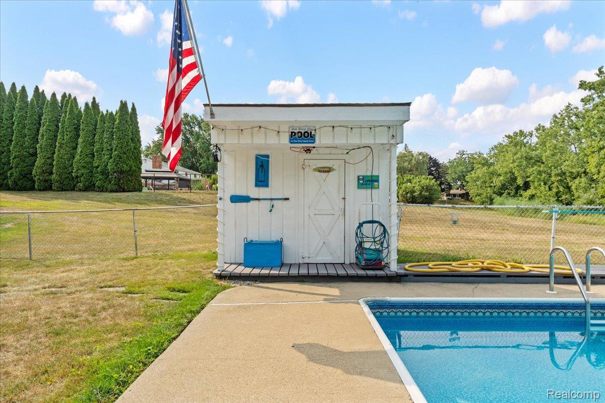 7366 Green Valley Drive