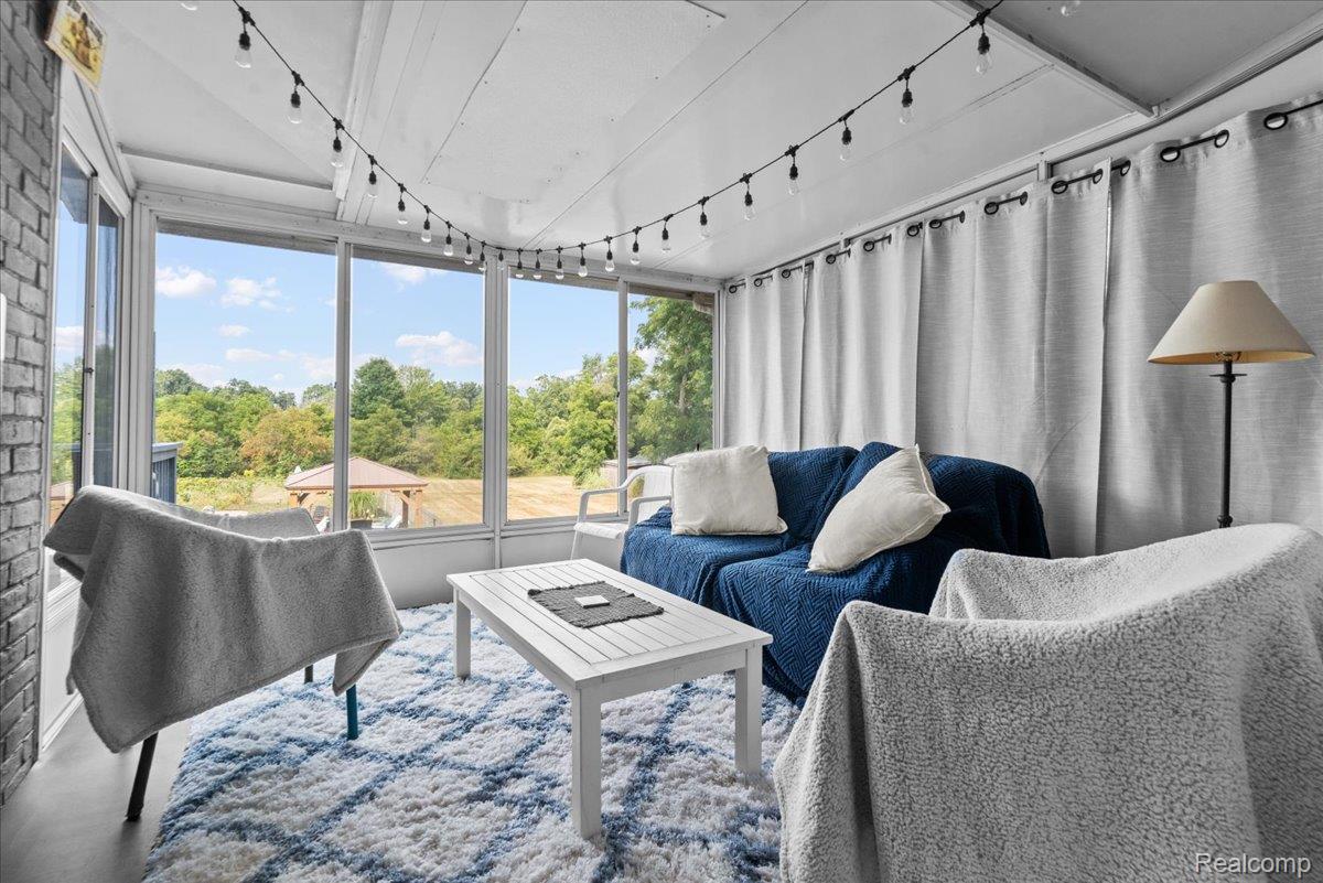 7366 Green Valley Drive
