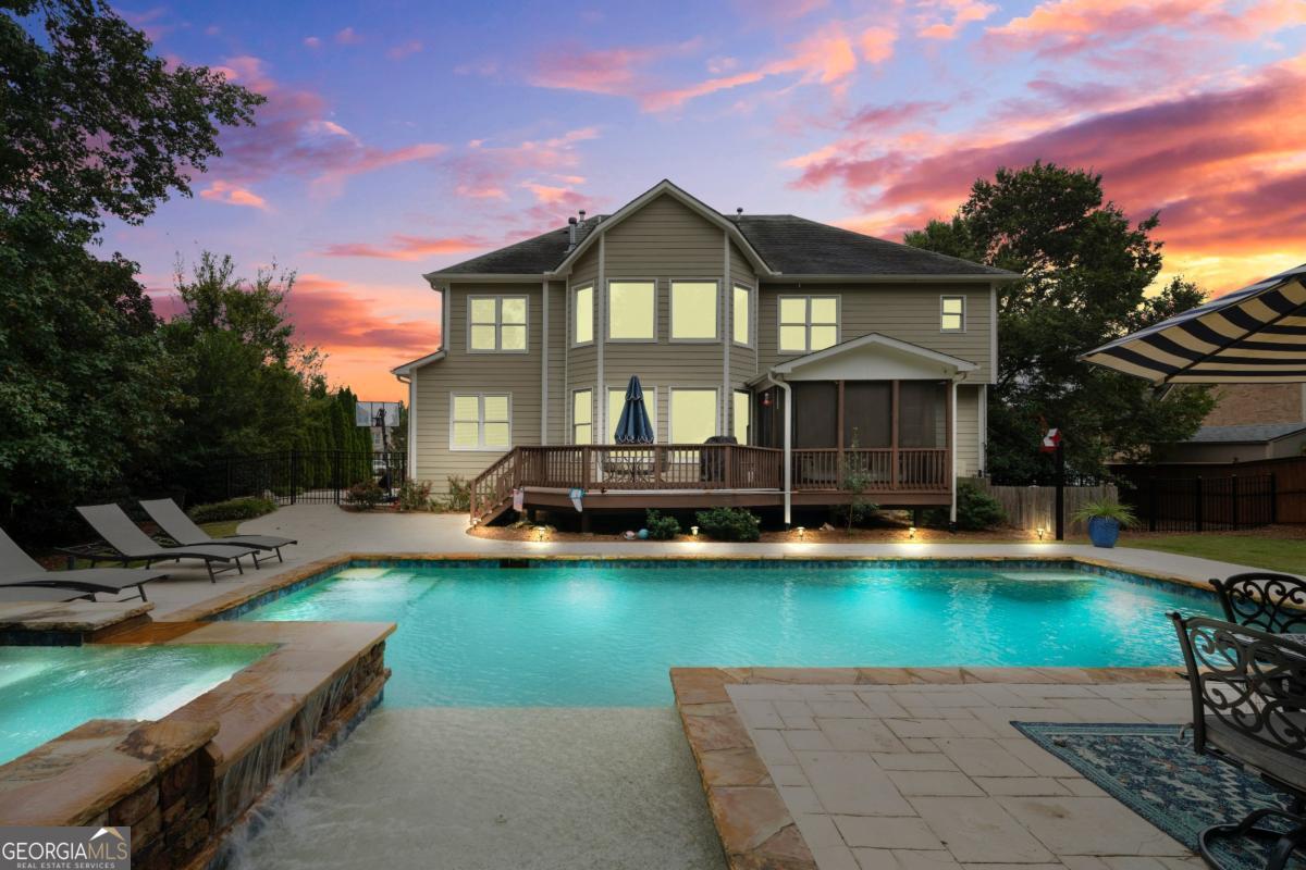 5118 Crescent Cove Lane
