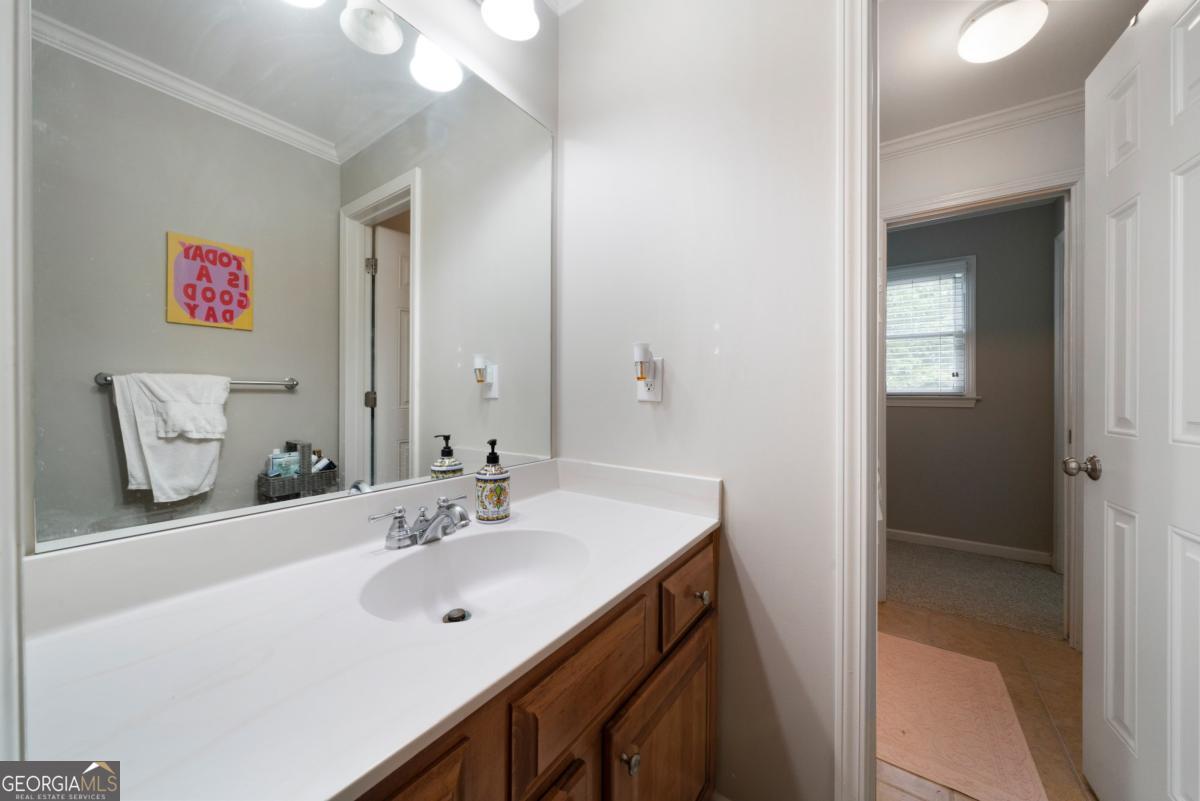 5118 Crescent Cove Lane