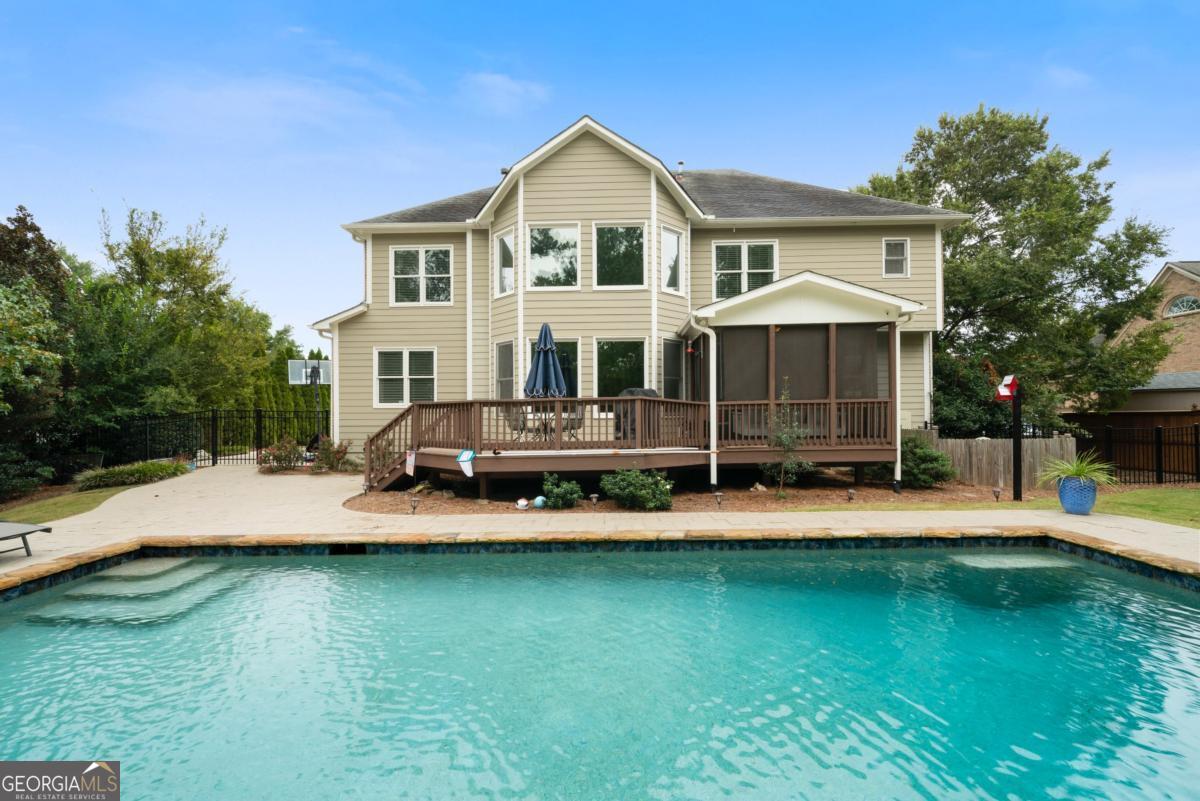 5118 Crescent Cove Lane