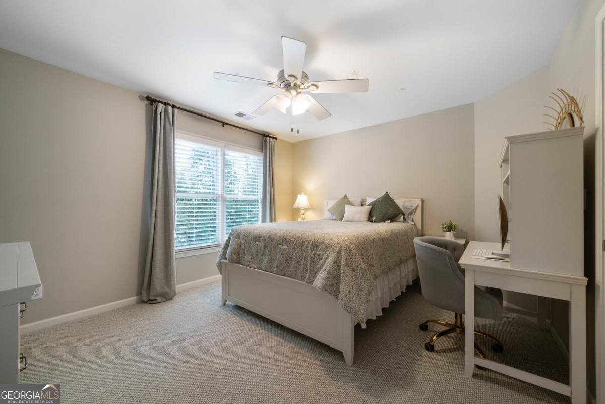 5118 Crescent Cove Lane