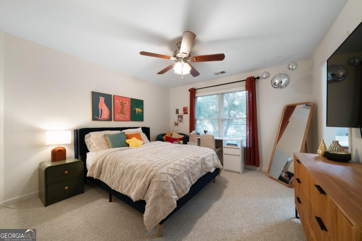 5118 Crescent Cove Lane