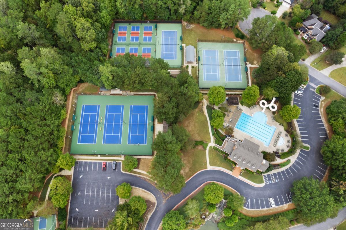 5118 Crescent Cove Lane