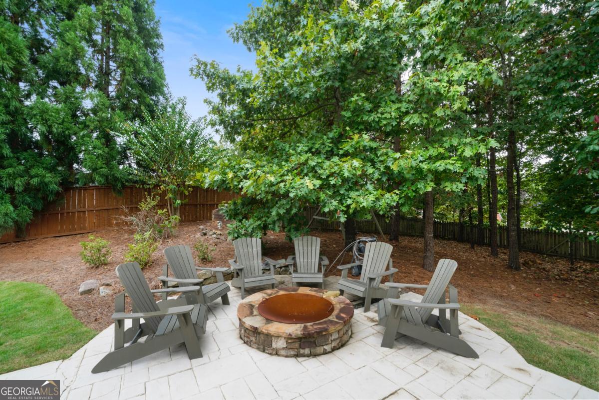 5118 Crescent Cove Lane