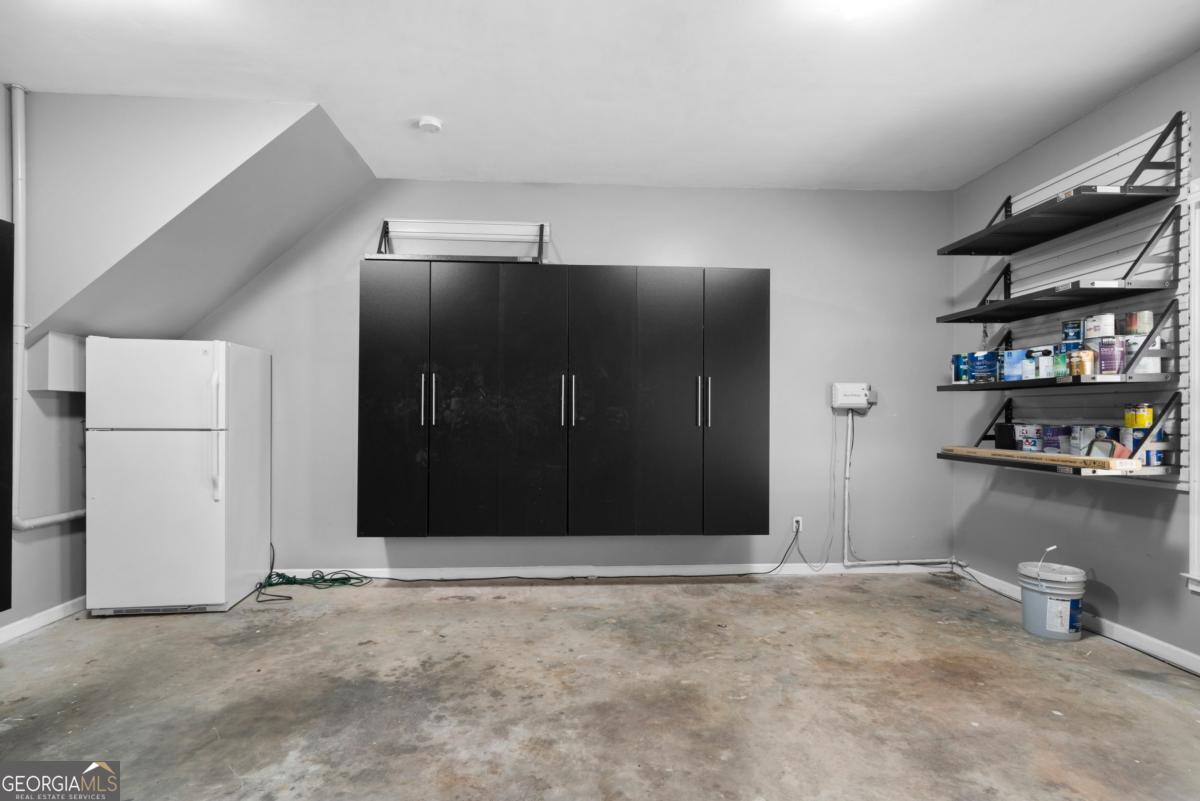 2883 Observation Point NW