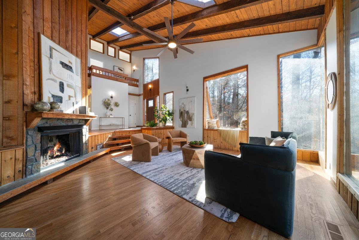 4191 Blackland Drive