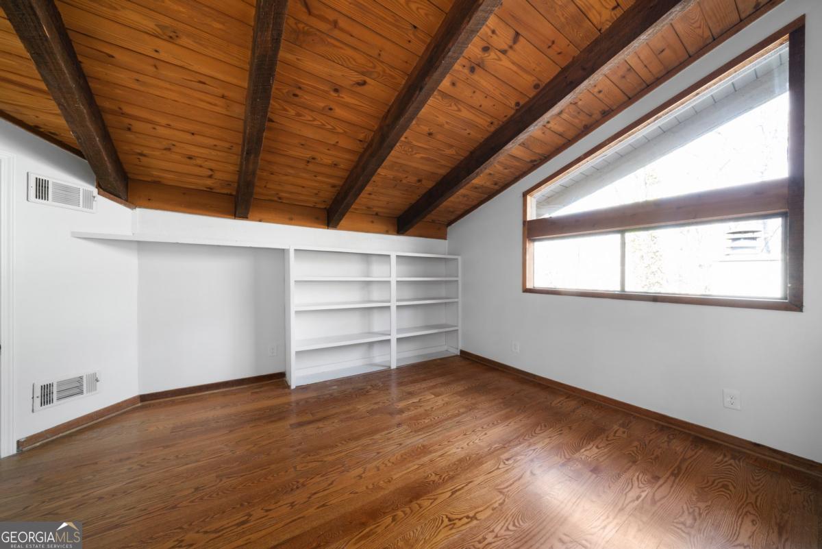 4191 Blackland Drive