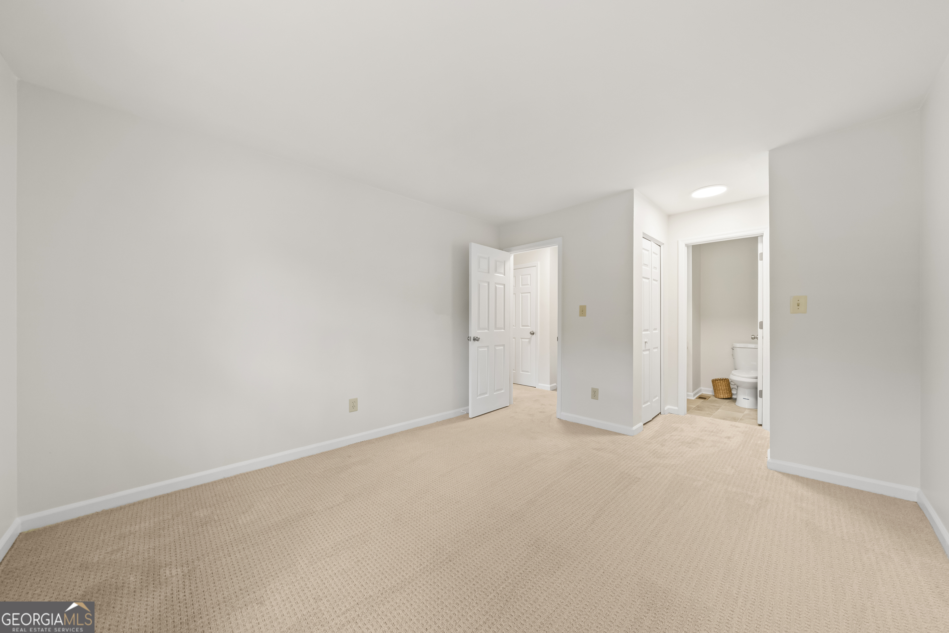 1998 Cheatham Woods Drive SW