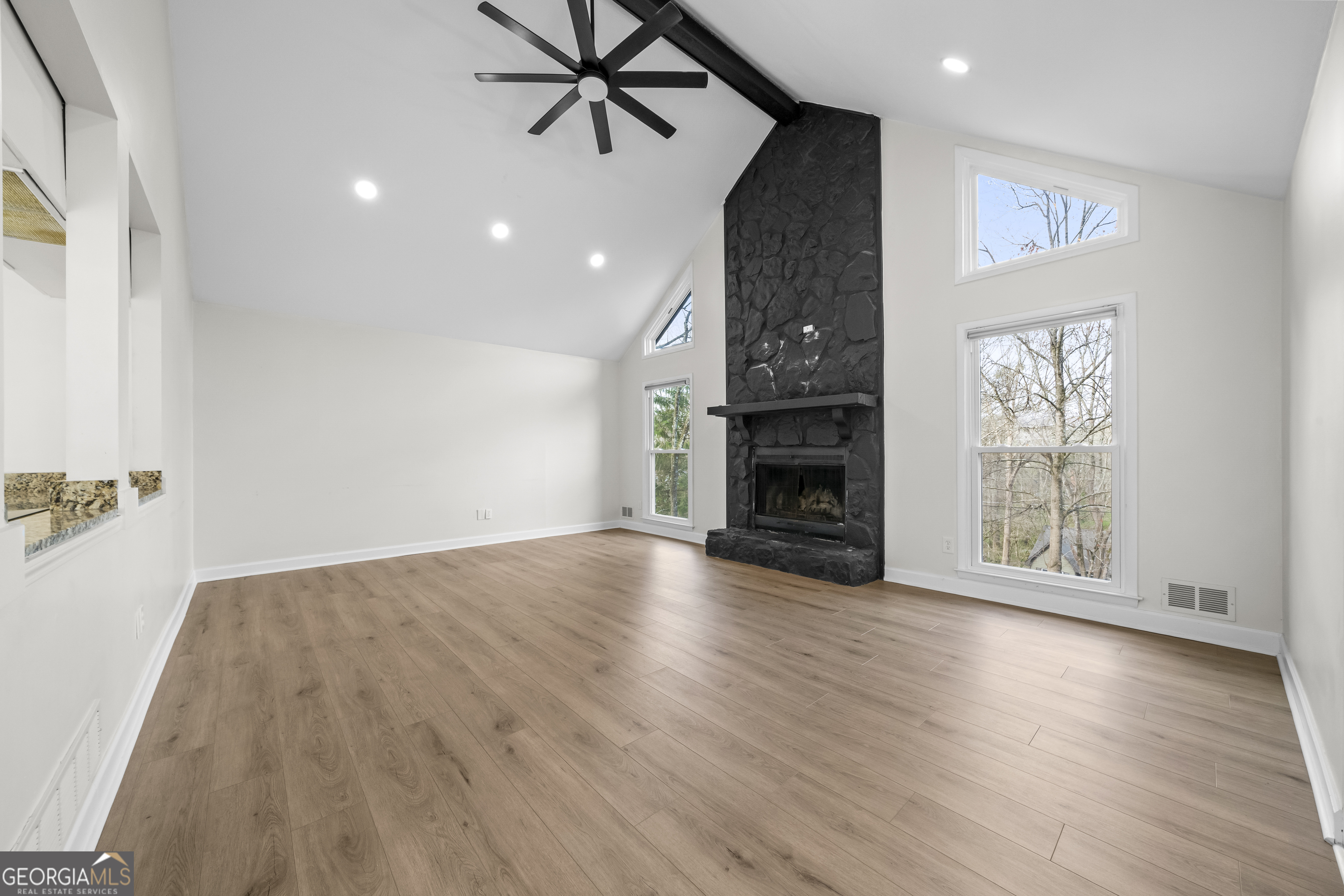 85 Geraldine Drive SE