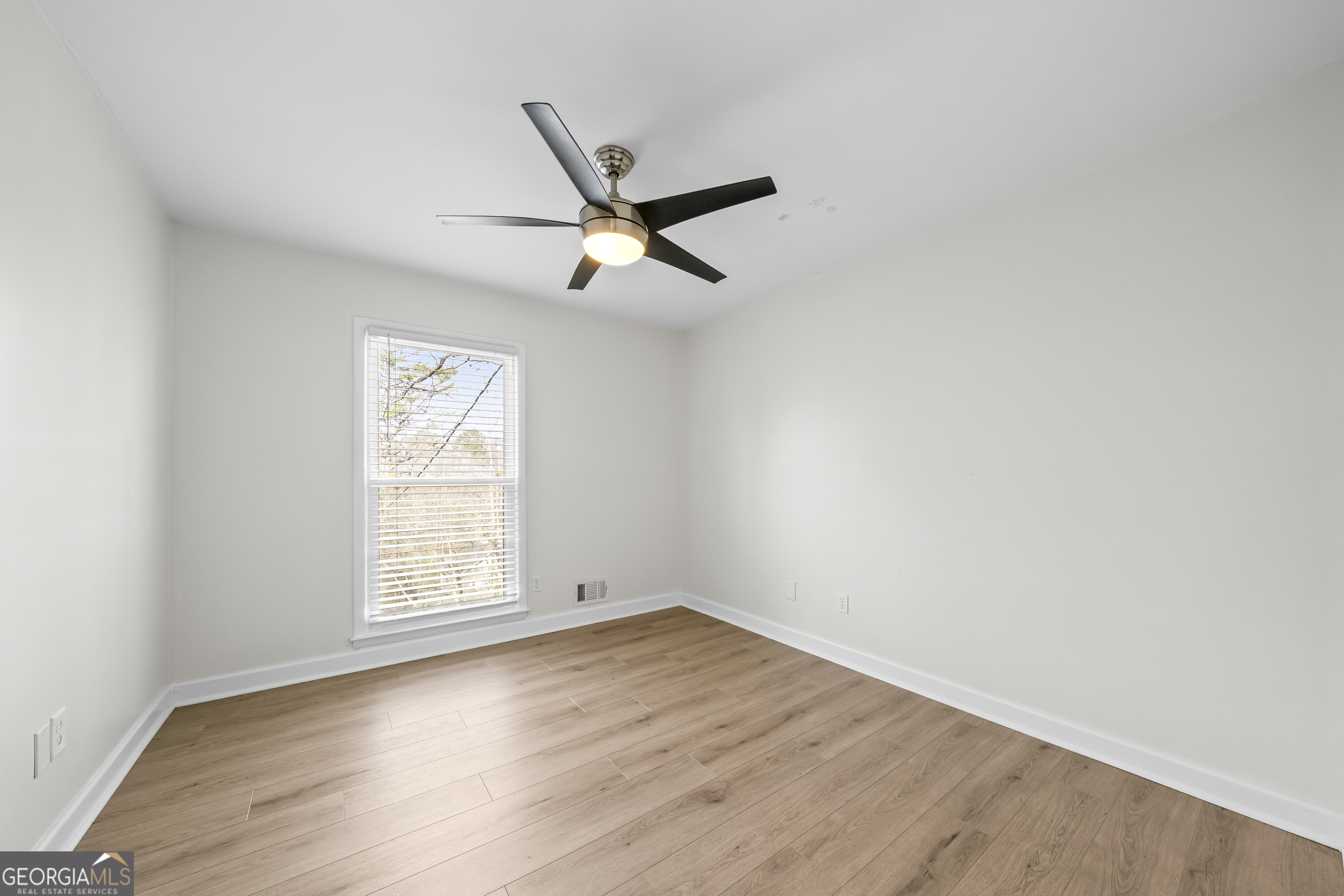 85 Geraldine Drive SE