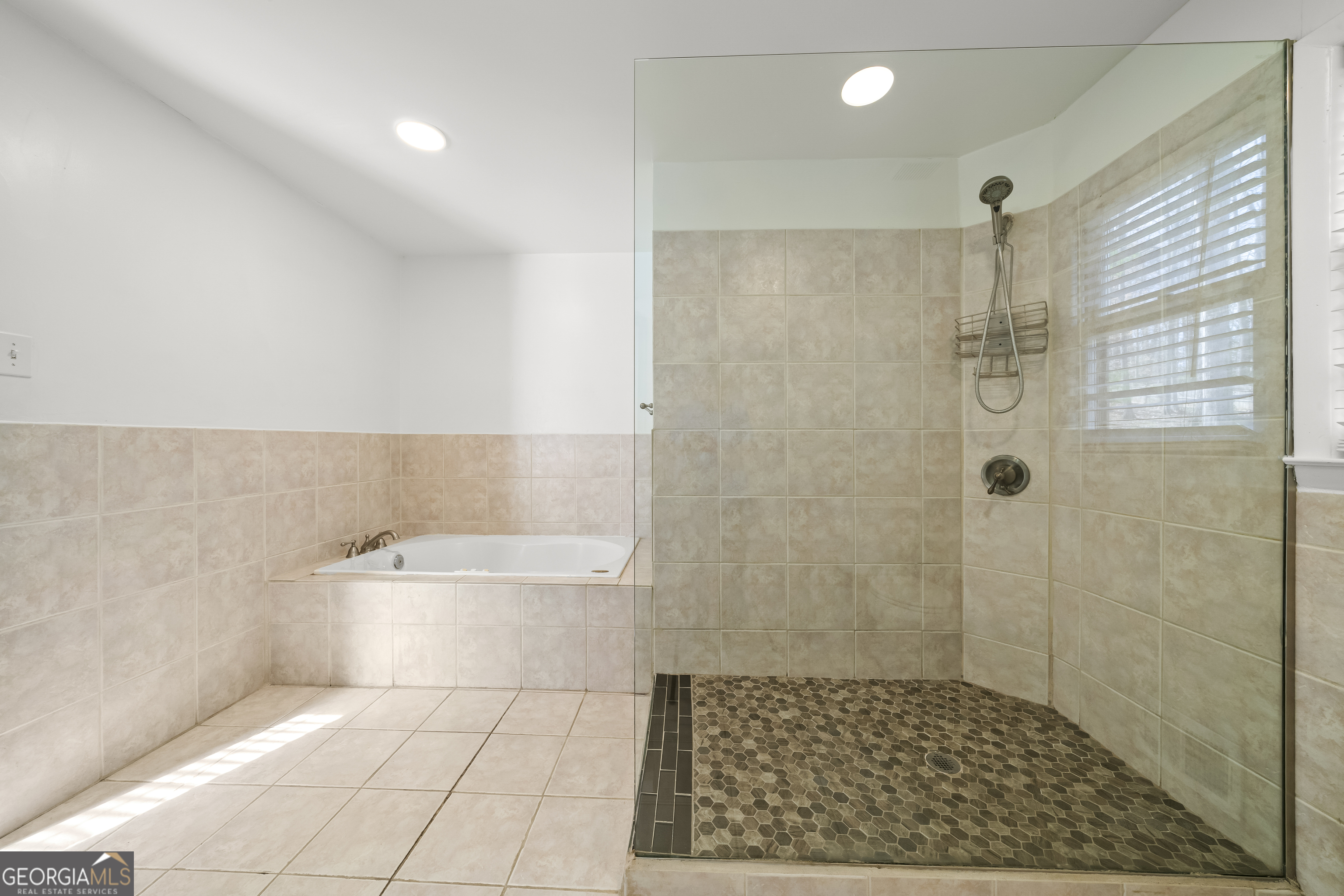 85 Geraldine Drive SE