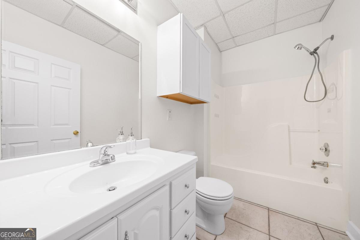 23 Lookout Court